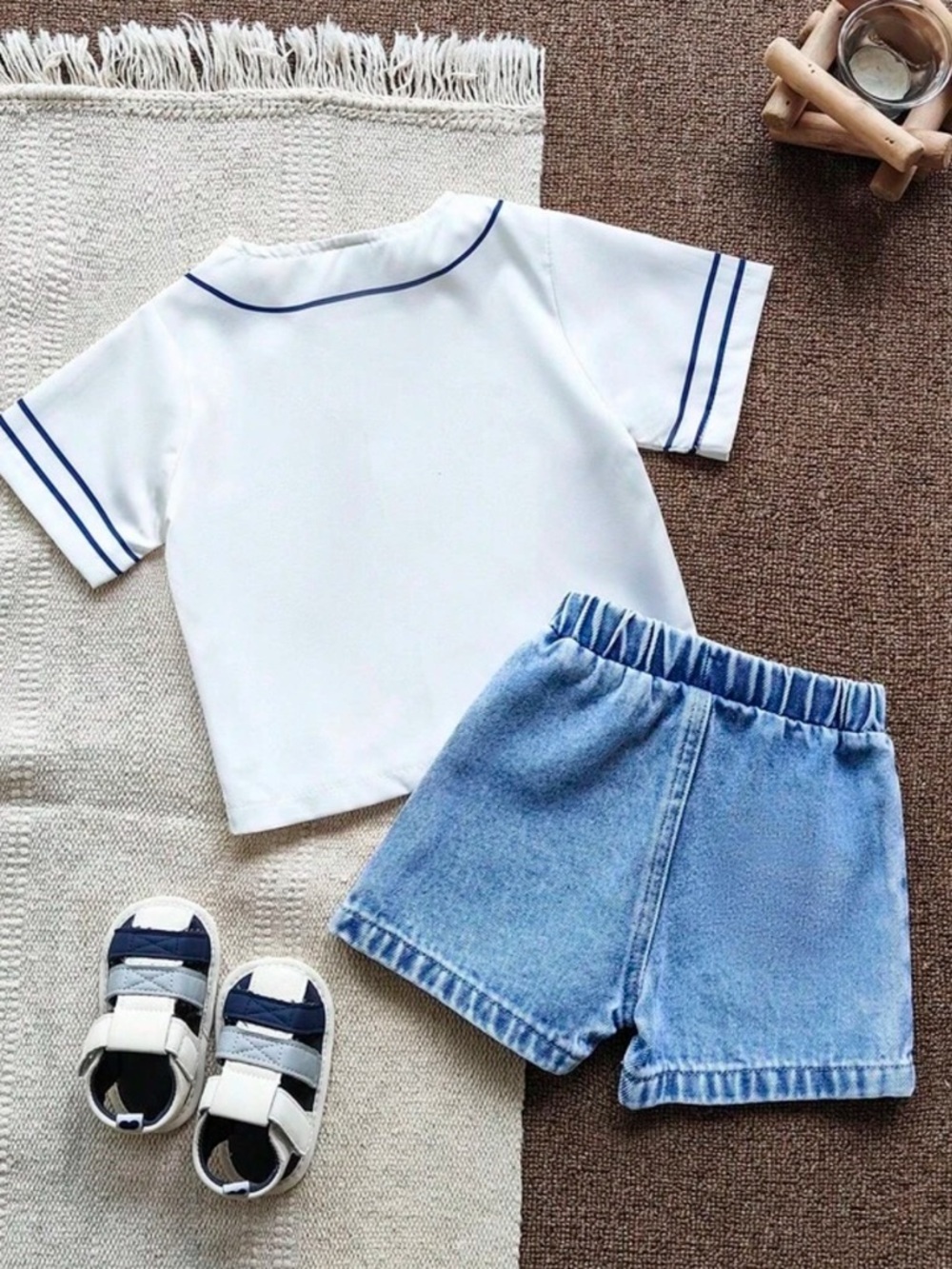 Toddler Boy New York Graphic Baseball Tee & Denim Shorts Set - 12-18M - Picture 2 of 7